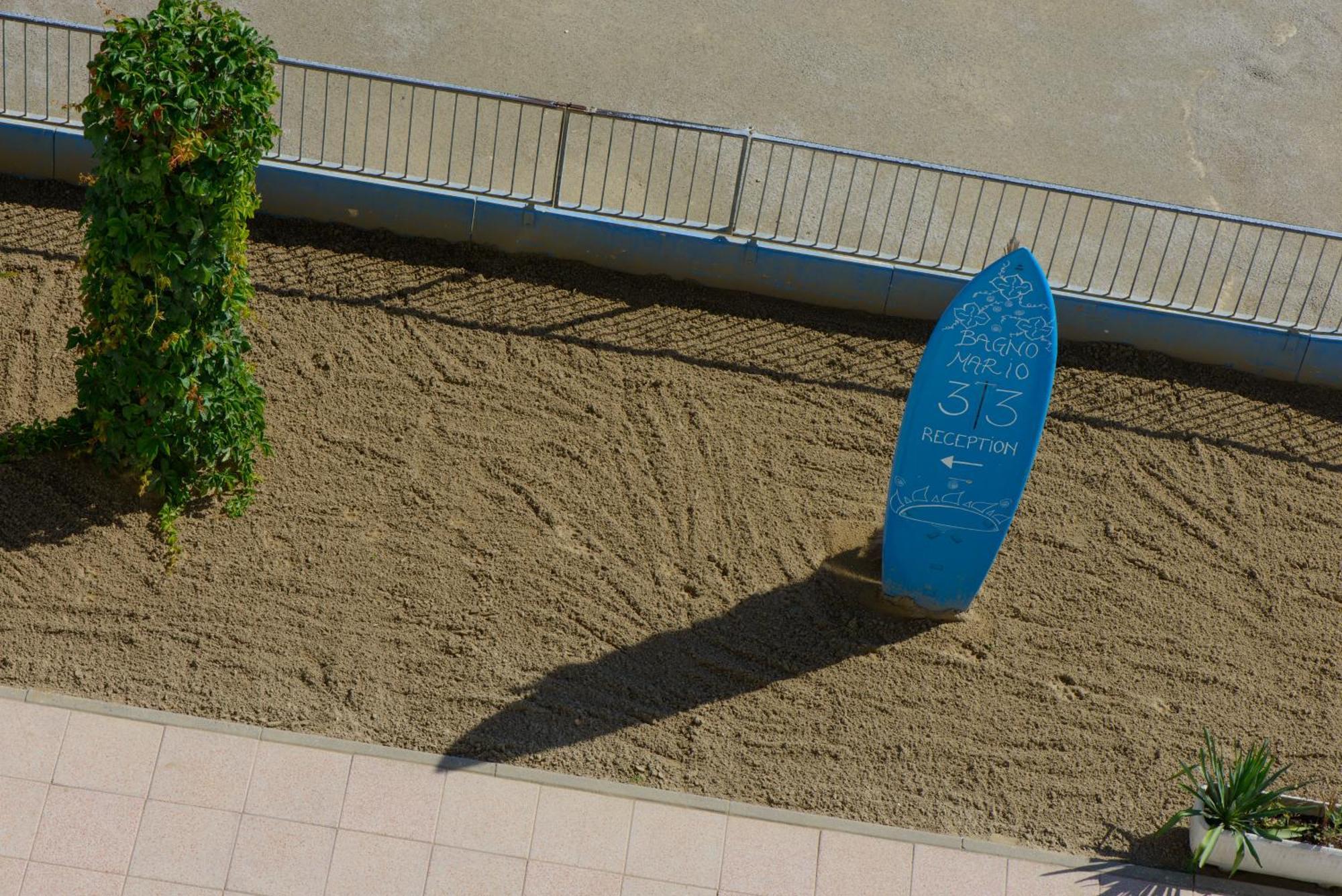 רימיני Nautic Beach Hotel מראה חיצוני תמונה